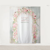 ラスティックなセージグリーンとピンクの花のアーチ タペストリー (正面)