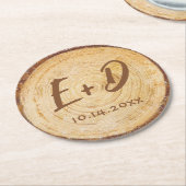 ラスティックウェディング ウッドスライスイニシャル モノグラム ブラウン ラウンドペーパーコースター (アングル)