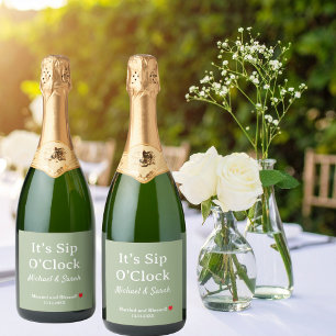 ラスティック ウェディング セージグリーン It's Sip O'Clock カスタムデザイン スパークリングワインラベル