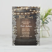 ラスティック ウッド バレルレース & ライト ブライダル シャワー 招待状 (スタンド正面)