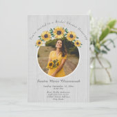 ラスティック サンフラワー ホワイト ウッド ウェディング ブライズシャワー 招待状 (スタンド正面)