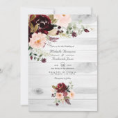 ラスティック バーガンディとブッシュ フラワーのQRコード ウェディング 招待状 (正面)