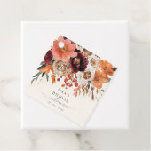 ラスティック バーガンディ フローラル オータム ブライダル シャワー フェイバータグ (インサイチュ)