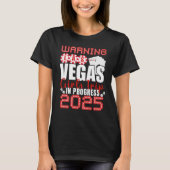 ラスベガスガールズトリップ進行中2025 Las Vegas Va Tシャツ (正面)