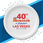ラスベガス誕生日パーティー – 40th Birthday In Vegas ペーパープレート<br><div class="desc">ラスベガスで40歳の誕生日を計画するのか？このラスベガスへようこそサインスタイルデザインは、ラスベガスで誕生日パーティーと一緒に40歳の祝ための完璧な方法である！週末素晴らし休暇や休暇のため来に、女の子の旅行や誕生日の分隊がラスベガスへ。「40th Birthday in Fabulous Las Vegas Nevada」の特徴/キング&エース優勝ブラックジャックの手と有名な「Welcome to Las Vegas」のスタイルで設計されたサイコロのペアLas Vegas Blvdの南端にランドマーク。写真素晴らしとラスベガスのお土産に！</div>