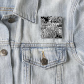 ラス2の木々の建物と小道の赤外線 缶バッジ (インサイチュ)