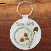 ラズベリーのデザートを添えた甘歯ライスプリン キーホルダー (正面)