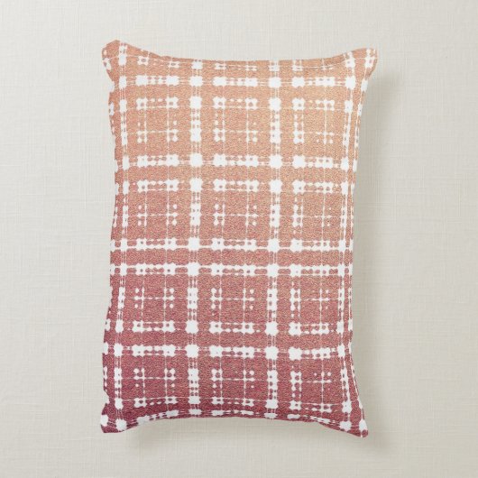 ラズベリーのピンクの赤面のモダンな格子縞はOmbraを得ました アクセントクッション (裏面(縦))