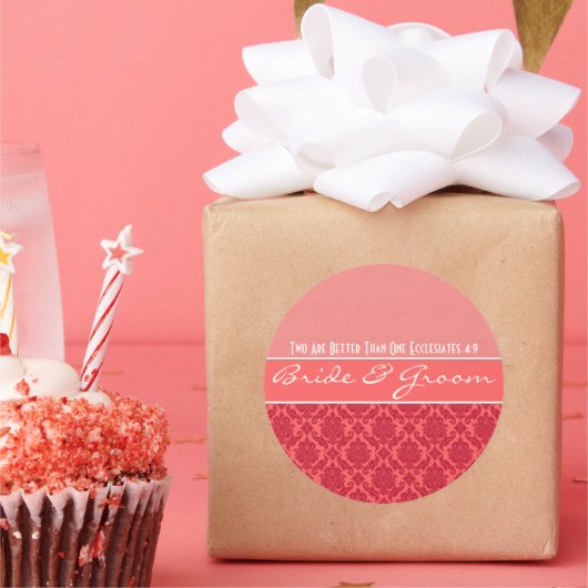 ラズベリーオンピンクコーラルダマスウェディングステッカー ラウンドシール (パーティー)