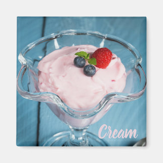 ラズベリークリームデザートとミントとフルーツのギフト マグネット