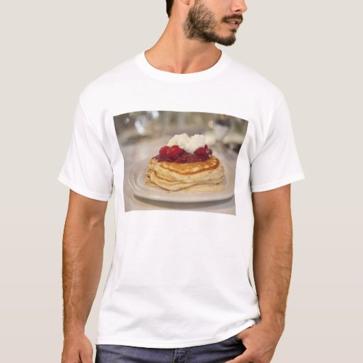 ラズベリーパンケーキ Tシャツ (正面)