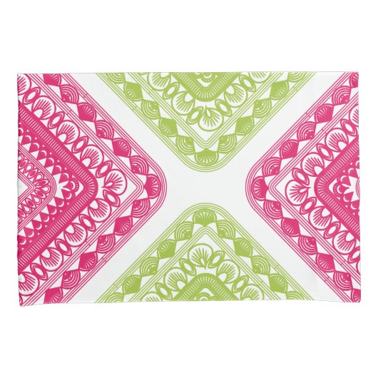 ラズベリーピンクと緑の幾何学枕ケース 枕カバー (正面右)