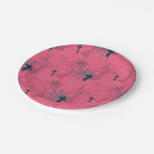 ラズベリーピンクのクモの巣、不気味な木と墓 ペーパープレート (アングル)