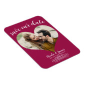 ラズベリーピンクのハート写真結婚式の日付を保存 マグネット (右側)