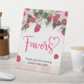 ラズベリー甘い水の色の女の子ベビーシャワーの好意 台座サイン (インサイチュ)