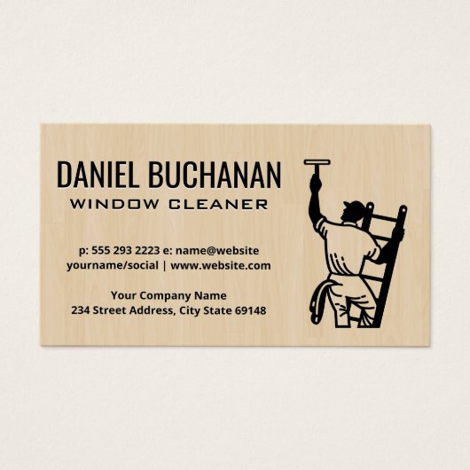 ラダー上の窓クリーナ (正面)