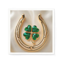 ラッキーなクローバーと金ゴールド蹄付き