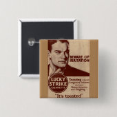 ラッキーなストライキ – 刺激に注意 缶バッジ (正面&裏面)