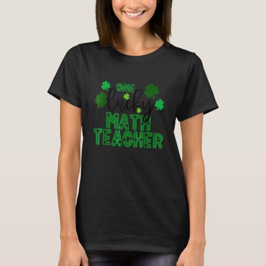 ラッキーの多い数学教師 虹 セントパトリックデー Tシャツ (正面)