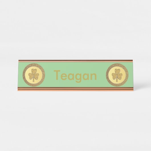 ラッキーアイリッシュシャムロック金ゴールドコイカスタムン デスクネームプレート (正面)