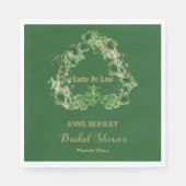ラッキーインラブシャムロックグリーン金ゴールドブライダルシャワー スタンダードランチョンナプキン (正面)