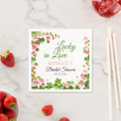 ラッキーインラブセントパトリックの日ブライダルシャワー スタンダードカクテルナプキン (インサイチュ)