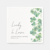 ラッキーインラブセントパトリックの日ブライダルシャワー スタンダードカクテルナプキン (正面)