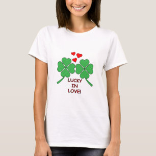 ラッキーインラブハートクローバー Tシャツ