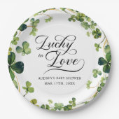 ラッキーインラブブライダルシャワーグリーンシャームロック ペーパープレート (正面)