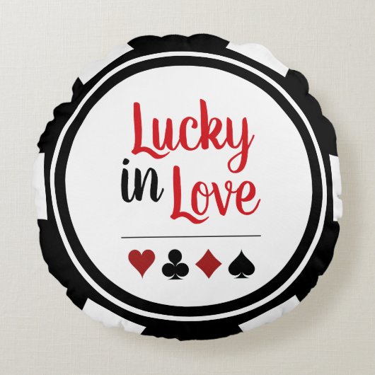 ラッキーインラブ白黒トランプのポーカーチップ ラウンドクッション (正面)