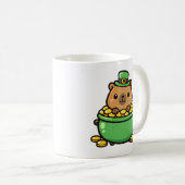 ラッキーカピバラの金のポット 楽しい聖パトリックの日 コーヒーマグカップ (正面右)