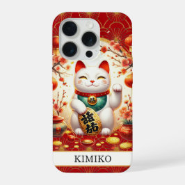 ラッキーキャットと金貨が赤いモノグラムに iPhone 15 PROケース
