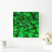 ラッキーケルト、アイリッシュグリーンシャームロック スクエア壁時計 (ホーム)