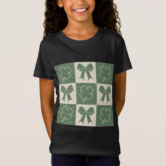 ラッキーチャームパッチワーク Tシャツ (正面)