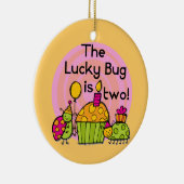 ラッキーバグカップケーキ2nd誕生日Tシャツとプレゼント セラミックオーナメント (右)