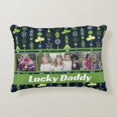 「ラッキーパパ」シャムロッククローバーパターンブルー写真 アクセントクッション (正面)