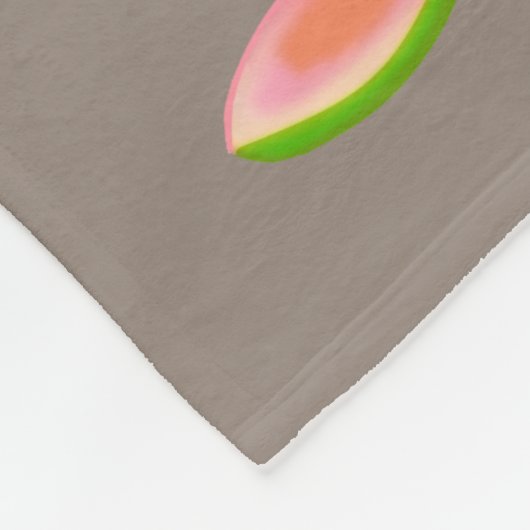 ラッキーベージュにピンクの蓮の花 フリースブランケット (角)