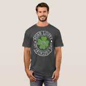 ラッキー生まれオンSt patricks dayアイリッシュクローバーズデイ Tシャツ (正面フル)