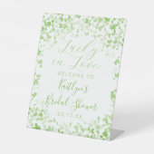 ラッキー・イン・ラブ セントパトリックデーの花嫁シャワー 台座サイン (正面)