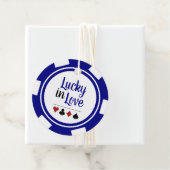 ラッキー・イン・ラブ・ネイビー・ブルーとホワイト・ベガス結婚ズ フェイバータグ (インサイチュ)