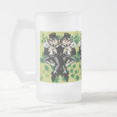 ラックスレプラーシャンをダブル フロストグラスビールジョッキ (左)