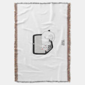 ラップトップで眠っている白猫ブランケット スローブランケット (正面縦)