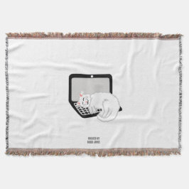 ラップトップで眠っている白猫ブランケット スローブランケット