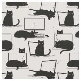 ラップトップに座っている猫 ファブリック