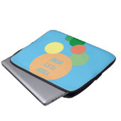 ラップトップのケースパステルレインボー紙吹雪サークル名 ラップトップスリーブ (正面下部)