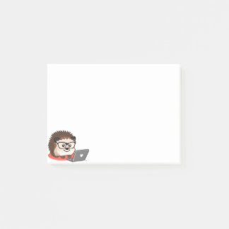 ラップトップのポスト・イットのかわいくオタク系ので真面目なハリネズミ ポストイット