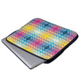 ラップトップスリーブ - 幾何学的なミラーイメージの三角形 (正面下部)