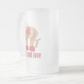 ラテとラブカップ、手とコーヒー引用文 フロストグラスビールジョッキ (正面左)