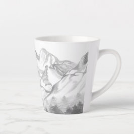 ラテマグに描かれた鉛筆画の山々 カフェラテマグ