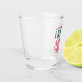 ラテンアメリカ系女性ソーシャルワーカーLCSWラテン系ヒスパニック ショットグラス (左)